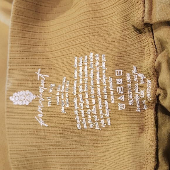 FP Movement Good Karma Flare Leggings Dusty Military M/L FP082 NWOT - Picture 7 of 7